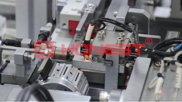 合利士電機生產設備為制造企業(yè)提供高質量的生產解決方案