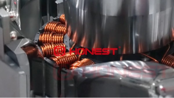 電機(jī)定子與轉(zhuǎn)子組裝中，繞線機(jī)工位越多越好嗎？