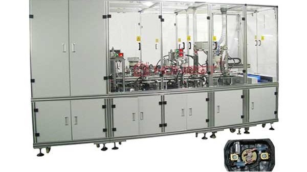 電機(jī)膠蓋自動(dòng)化組裝設(shè)備送貨到客戶工廠