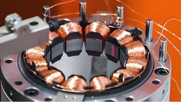 不同繞線機(jī)設(shè)備適用的電機(jī)產(chǎn)品類型與應(yīng)用場(chǎng)景