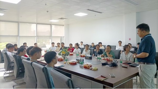 “暢談“新”聲，我與公司共成長”