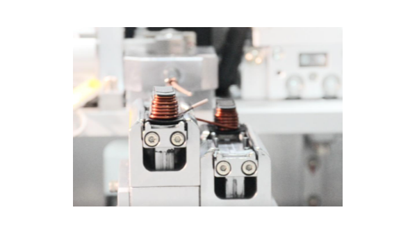 臥式繞線機(jī)的優(yōu)勢&特點(diǎn)