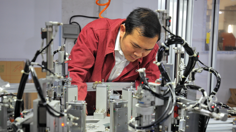 清理設(shè)備的師傅